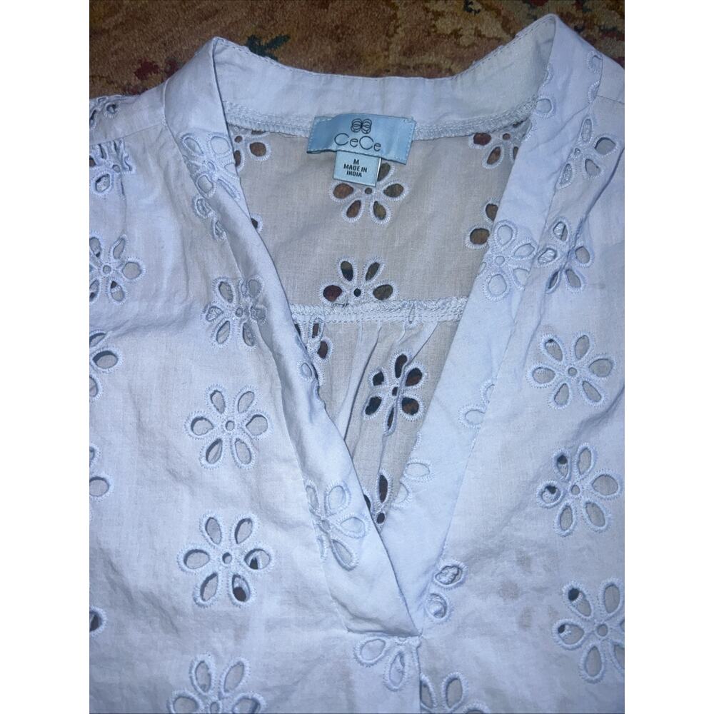 Cece V-Neck Baby Blue Eyelet Floral Embroidery Flutter Sleeve Cotton Top Sz M - Picture 4 of 10